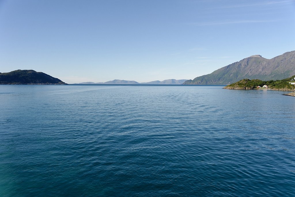 Vor Øksfjord